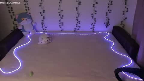 Ela give me a thumbs up if you like it  and this is important for the development of the account online show from 18, 4, 2026