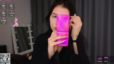 Elizabeth online show from 27, 1, 2025