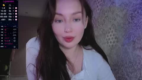 Snapshot of elusive_mia chatting on 29, 5, 2026 Mia 3 online show from 29, 5, 2026