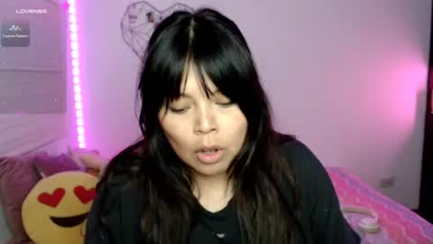 Snapshot of elymoon chatting on 23, 7, 2026 Ely online show from 23, 7, 2026