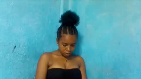 elys208 online show from 8, 10, 2025