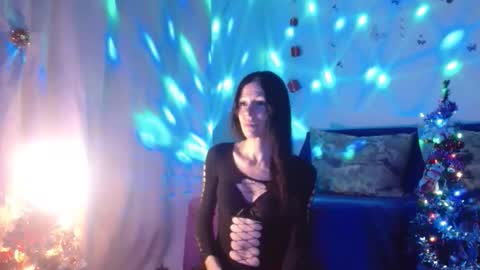 Elisa online show from 5, 12, 2025