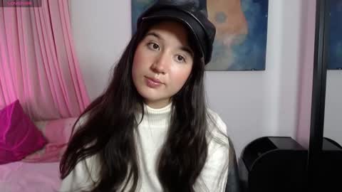 Snapshot of em_aa1 chatting on 3, 1, 2025 A N D R E A online show from 3, 1, 2025