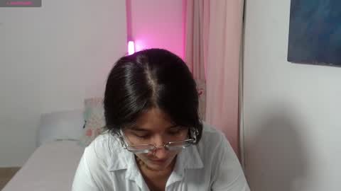 Snapshot of em_aa1 chatting on 19, 1, 2025 A N D R E A online show from 19, 1, 2025