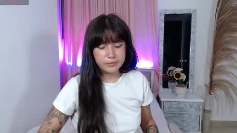 Snapshot of em_aa1 chatting on 27, 2, 2025 A N D R E A online show from 27, 2, 2025
