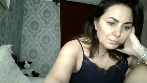 Snapshot of em_roqueen chatting on 6, 7, 2026 Em online show from 6, 7, 2026