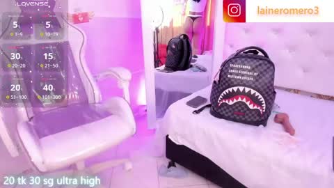 Snapshot of ema_lambert chatting on 30, 4, 2026 Ema Lambert online show from 30, 4, 2026