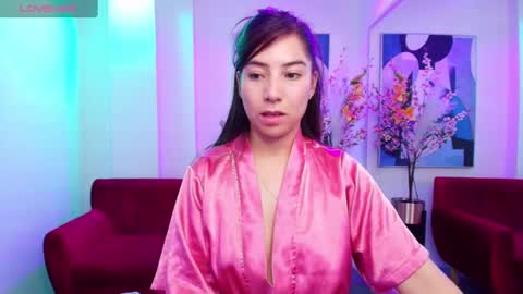 Ema louisx  online show from 19, 2, 2025