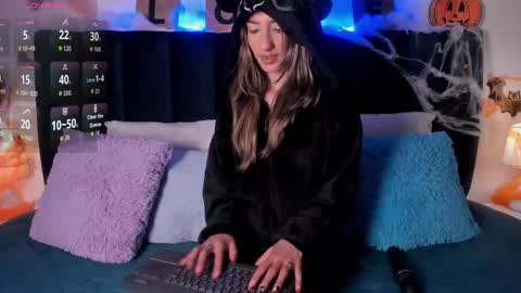 Ema online show from 30, 10, 2025