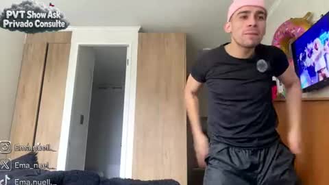 Snapshot of emanuell___ chatting on 24, 7, 2026 emanuell___ online show from 24, 7, 2026