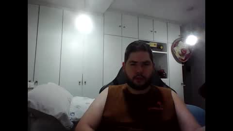 embarrassed_str8_3incher online show from 31, 1, 2026