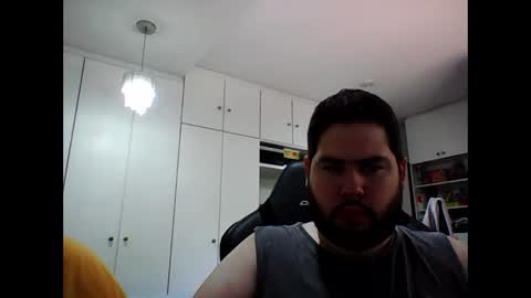 embarrassed_str8_3incher online show from 13, 2, 2026