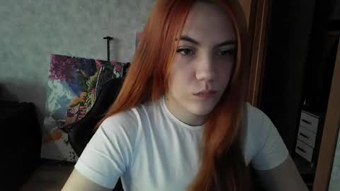 Snapshot of ember__fox chatting on 29, 3, 2026 ember__fox online show from 29, 3, 2026