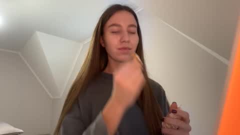 Alina online show from 21, 12, 2025