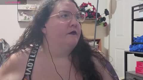 Snapshot of emberlynnix chatting on 8, 10, 2025 Emberlyn Nix online show from 8, 10, 2025