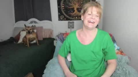 Ember Pheonixxx online show from 12, 3, 2025