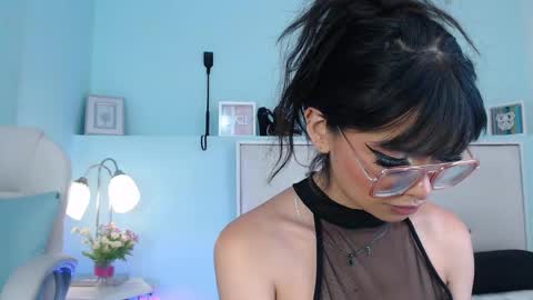 Snapshot of emerald_gh chatting on 20, 5, 2026 Danna online show from 20, 5, 2026