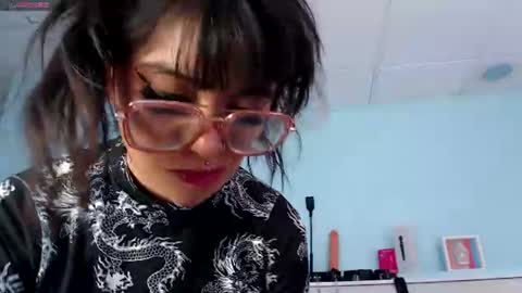 Snapshot of emerald_gh chatting on 20, 7, 2026 Danna online show from 20, 7, 2026