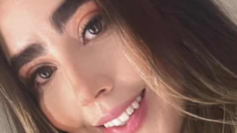 Snapshot of emi_royse chatting on 18, 6, 2026 emi_royse online show from 18, 6, 2026