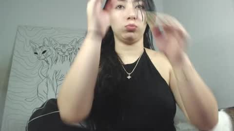 Snapshot of emiantonella_ chatting on 6, 5, 2026 Antonella online show from 6, 5, 2026
