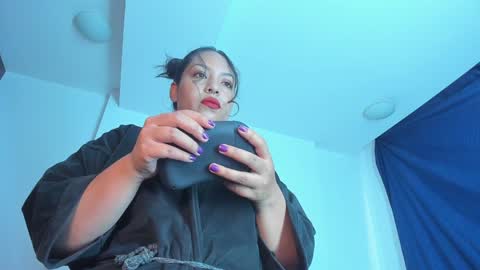 Emi online show from 7, 1, 2025