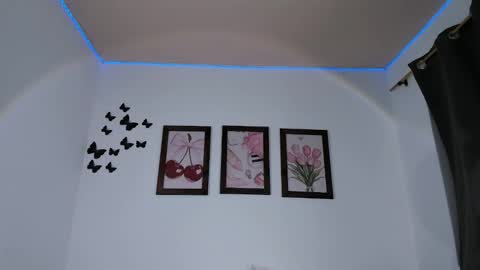 Emily  online show from 20, 3, 2026