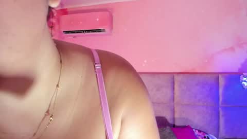 Emiily Grace online show from 19, 3, 2026