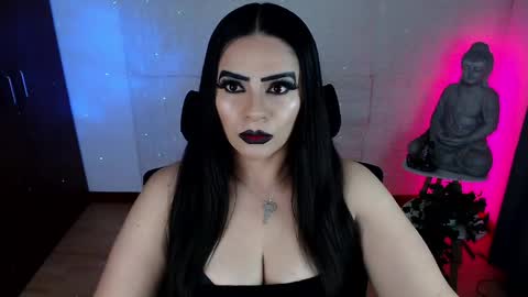 Snapshot of emili_evans_ chatting on 31, 5, 2026 POWERFULL GODDESS EMILI online show from 31, 5, 2026