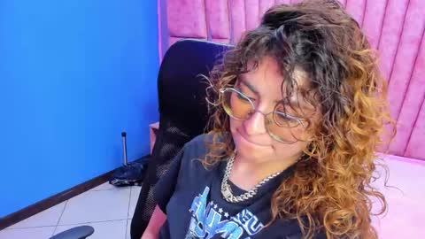 Emy  online show from 9, 11, 2025