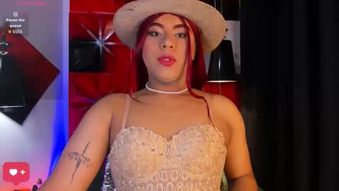 Emili roux online show from 13, 10, 2025