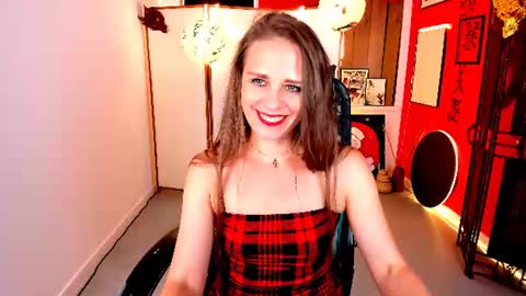 Snapshot of emiliabedy chatting on 22, 7, 2026 Emilia Bedy online show from 22, 7, 2026