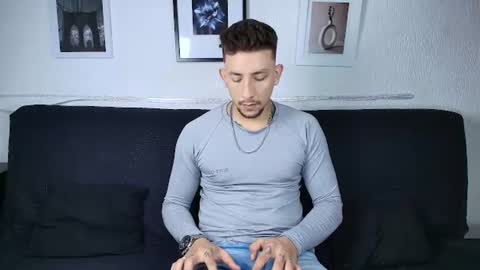 Snapshot of emiliocum_24 chatting on 24, 6, 2026 EMILIOCUM online show from 24, 6, 2026