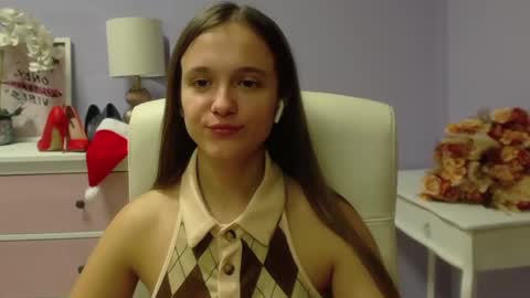 Emilly online show from 12, 12, 2024