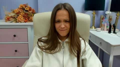 Emilly online show from 21, 5, 2026