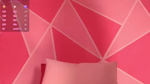 emilly_smiithh online show from 21, 11, 2025