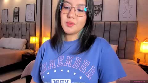 Emily online show from 19, 12, 2024