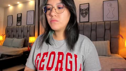 Emily online show from 22, 12, 2024