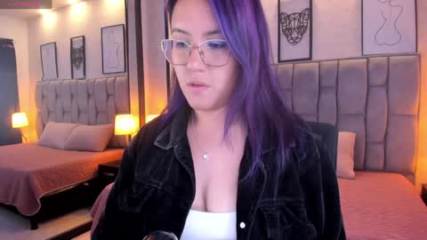 Emily online show from 28, 1, 2025