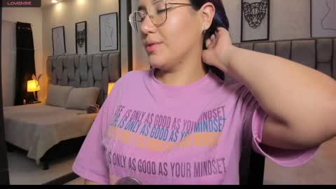 Emily online show from 25, 2, 2025