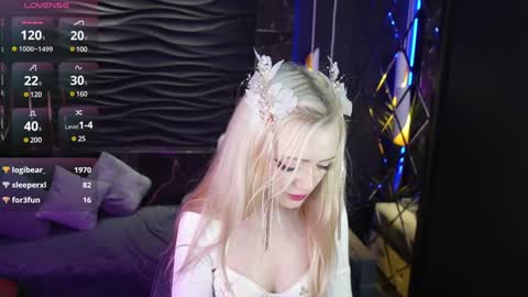 Emily online show from 20, 12, 2024