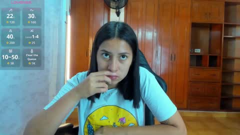 Snapshot of emily_and_soffy chatting on 8, 5, 2026 Emily and Soffy online show from 8, 5, 2026