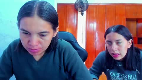 Snapshot of emily_and_soffy chatting on 30, 5, 2026 Emily and Soffy online show from 30, 5, 2026
