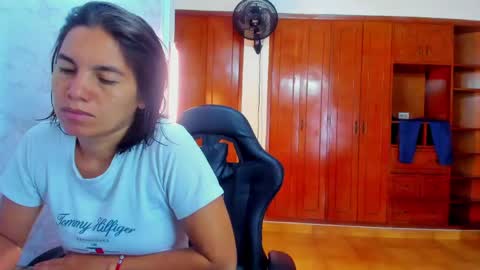 Snapshot of emily_and_soffy chatting on 5, 6, 2026 Emily and Soffy online show from 5, 6, 2026
