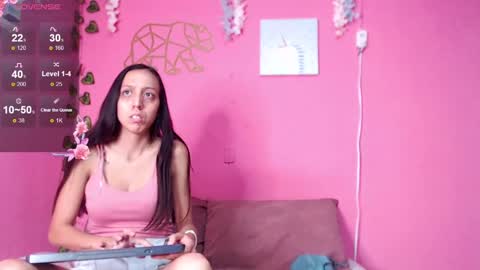 Snapshot of emily_charly chatting on 24, 9, 2025 emily_charly online show from 24, 9, 2025