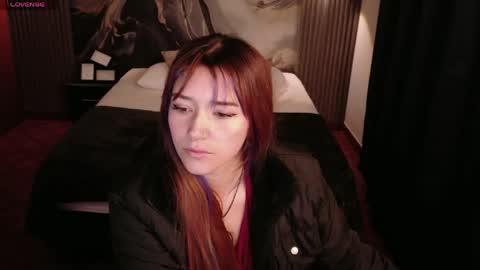 Snapshot of emily_cherry_ chatting on 26, 5, 2026 Emily Cherry online show from 26, 5, 2026