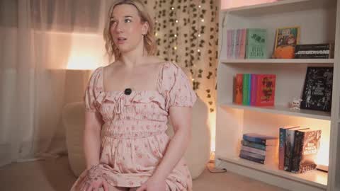 Em -  online show from 3, 1, 2025