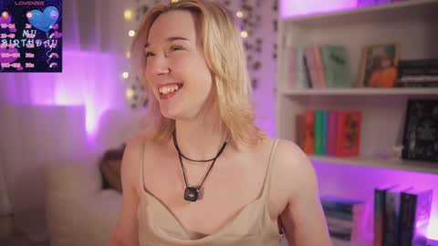 Em -  online show from 7, 1, 2025