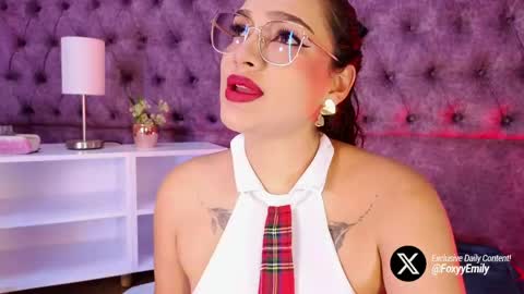 Snapshot of emily_foxyy chatting on 23, 5, 2026 Emily online show from 23, 5, 2026