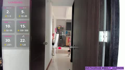 independet model online show from 3, 10, 2025