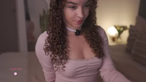 Juliana online show from 12, 6, 2026